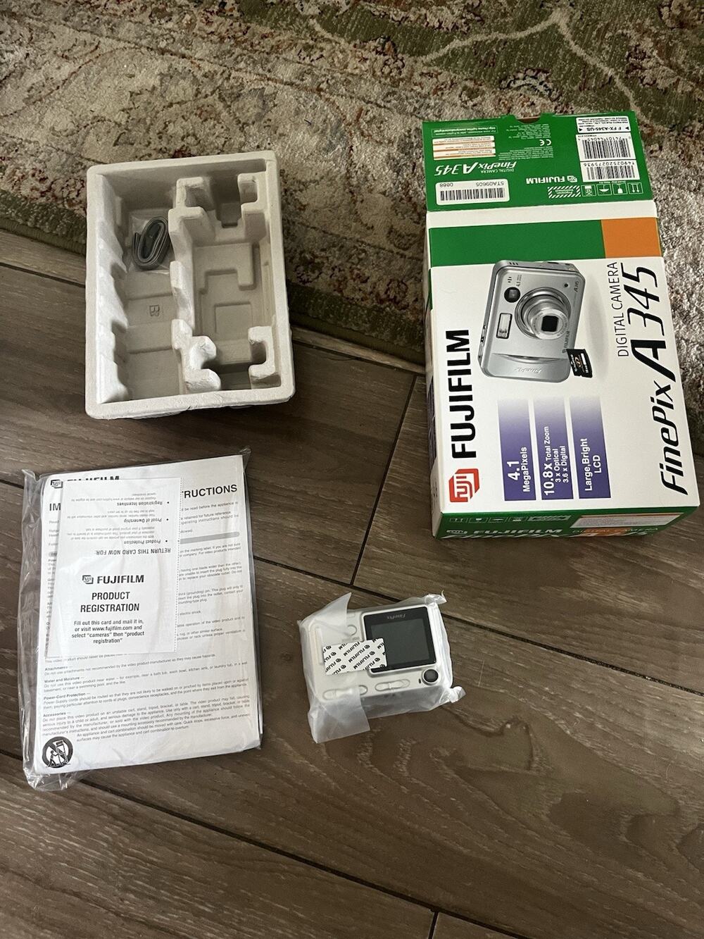 Fujifilm Finepix A345 New In Box Not Open Untested